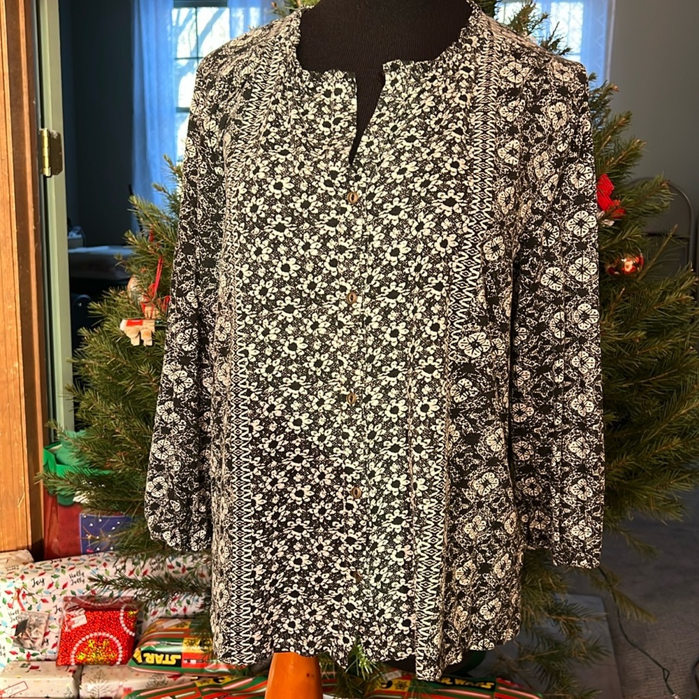 Women’s Lucky Brand Top